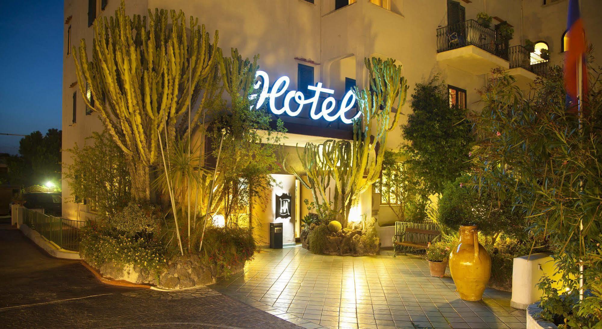 Hotel Ambasciatori Ischia Extérieur photo